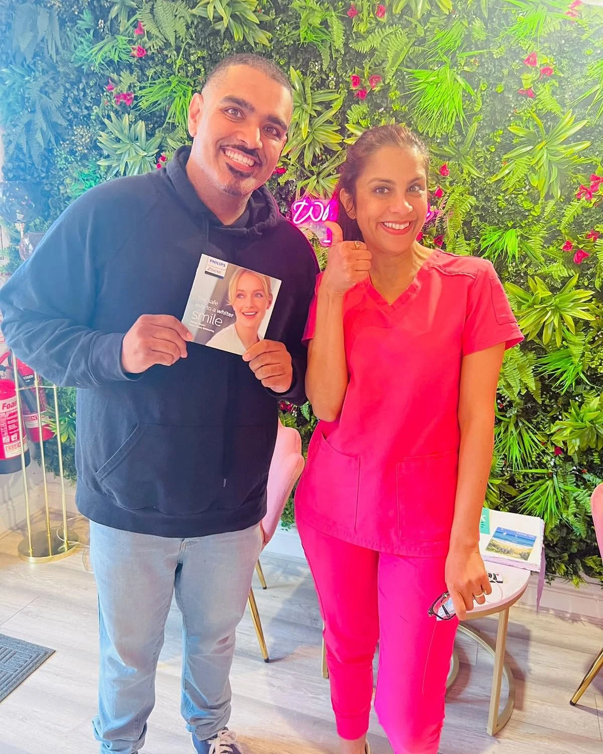 Dr. Aarti Kohli Jain with Philips Zoom Teeth Whitening Patient